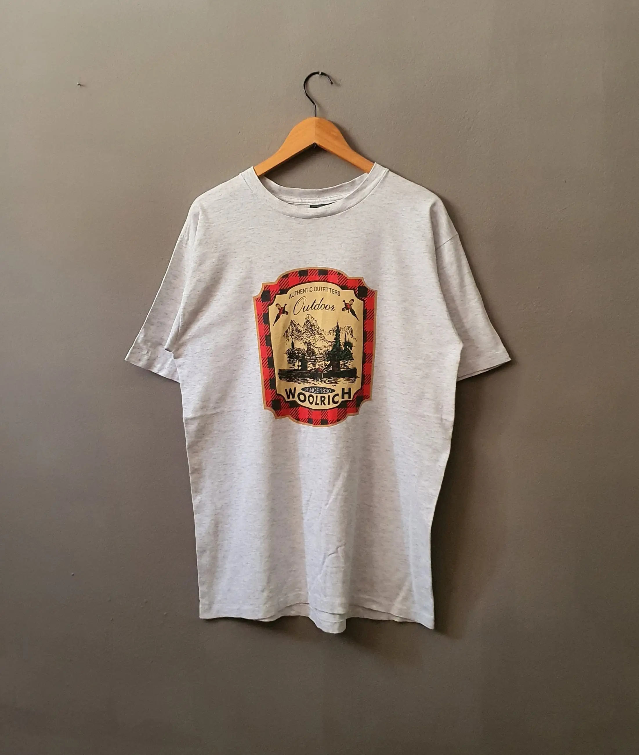 Streetwear Brand In Usa - Vintage 90s WOOLRICH Outdoor Outfitters T