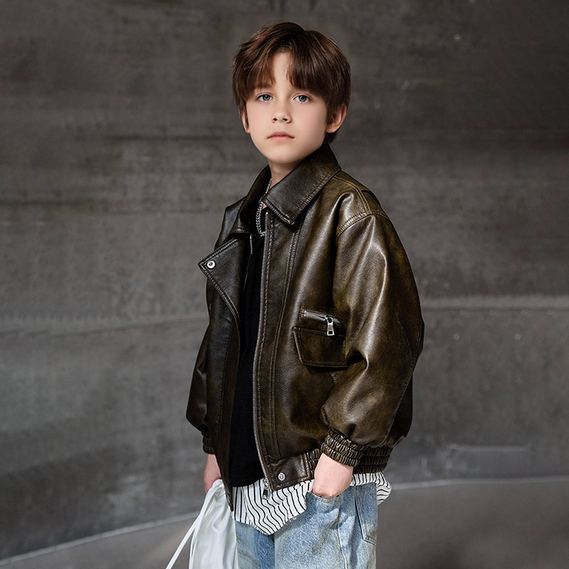 Boys Dark Green Waterproof Win - مراجعة Streetwear Brands Logo وسعره