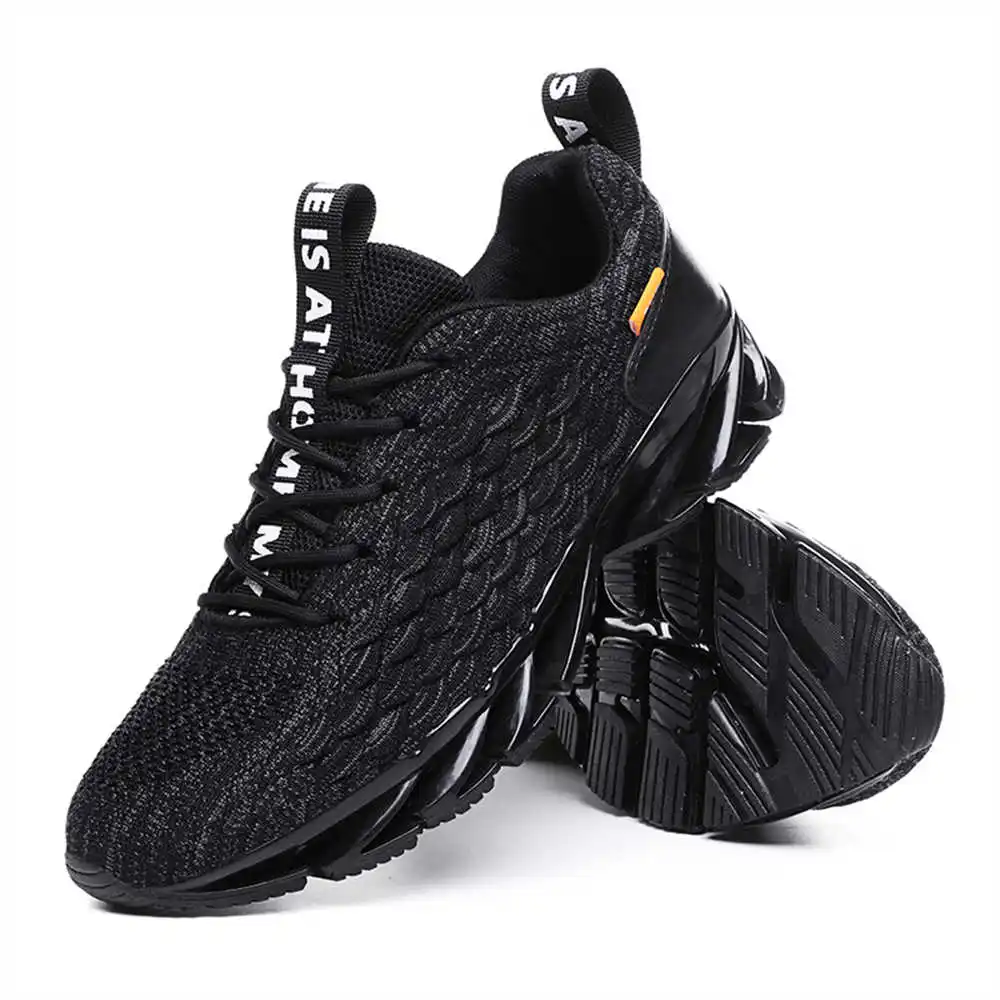 size 44 size 39 walking shoes  - مراجعة Streetwear Brand Drops وسعره