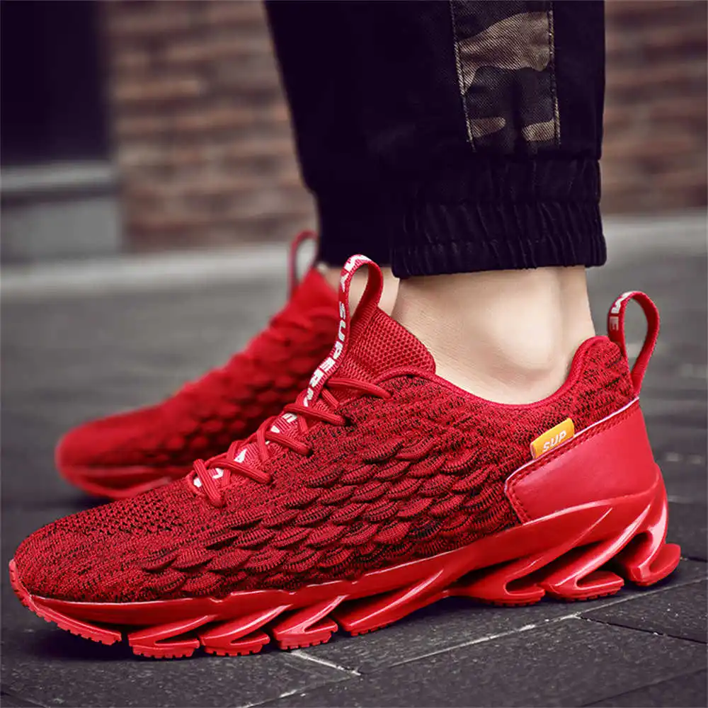size 44 size 39 walking shoes  - مراجعة Streetwear Brand Drops وسعره