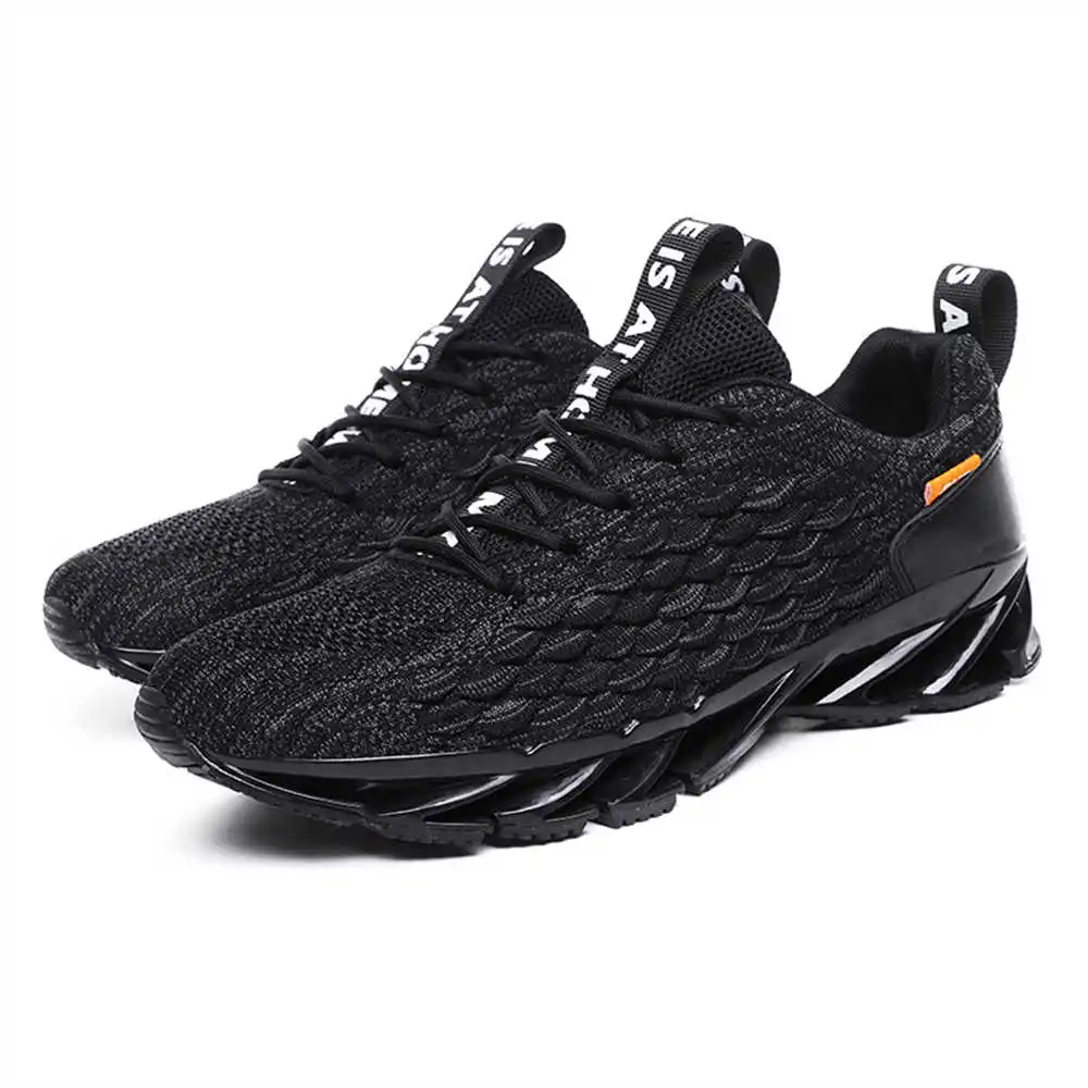size 44 size 39 walking shoes  - مراجعة Streetwear Brand Drops وسعره
