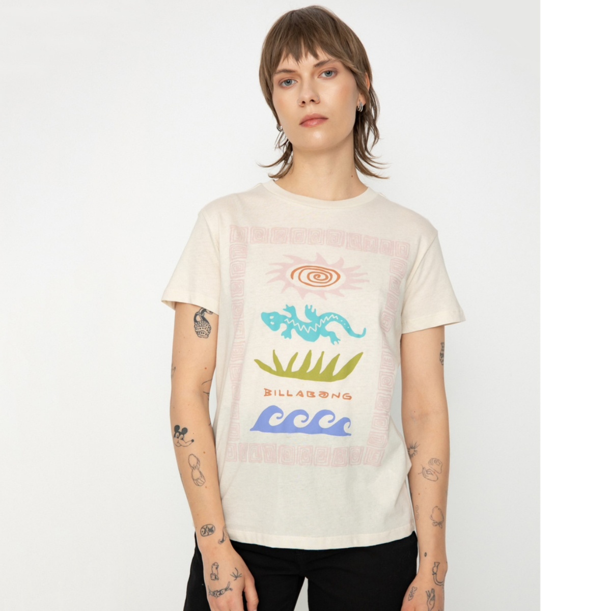 Classic Logo Billa Outdoor Sur - مراجعة Streetwear Brands Logo وسعره