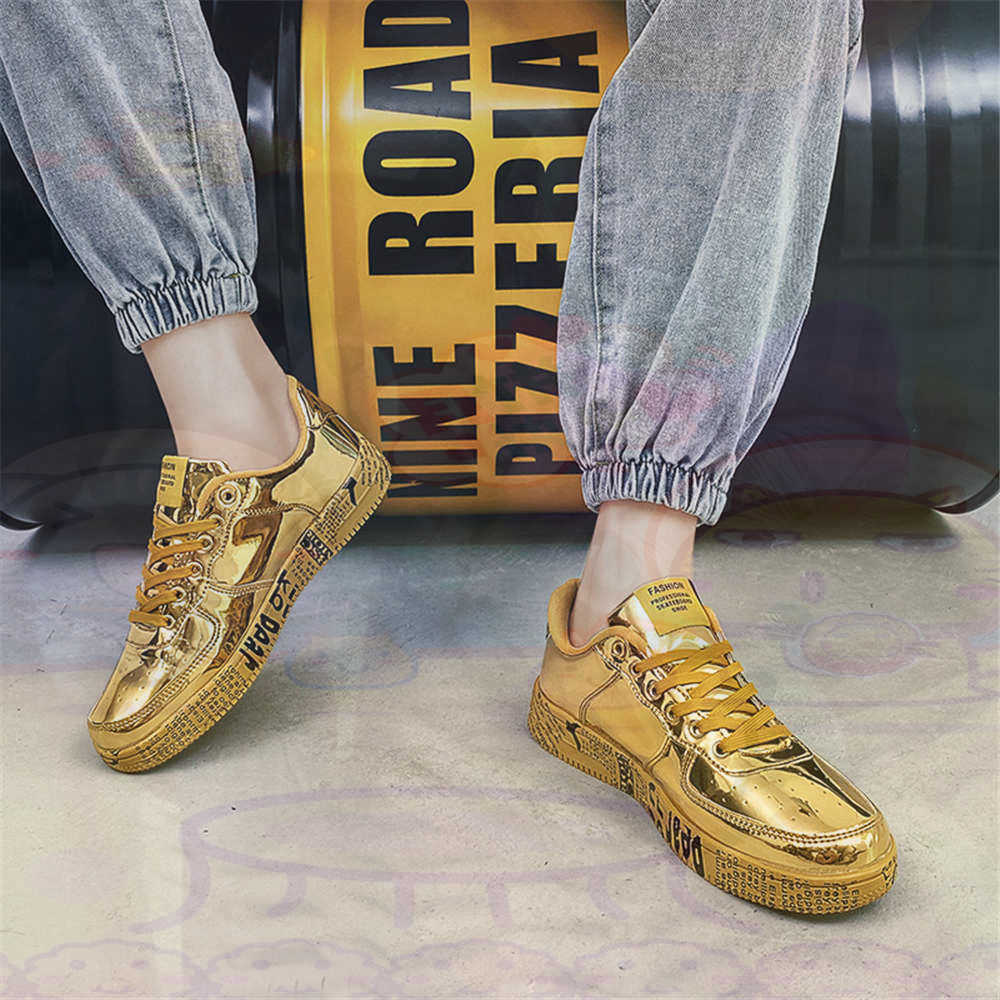 Round Foot Size 45 Sneakers Wh - مراجعة Streetwear Brand Drops وسعره