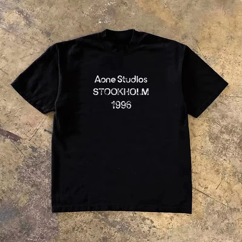 2026 Summer Fashion Trend Luxu - مراجعة Supreme Box Logo Tee وسعره
